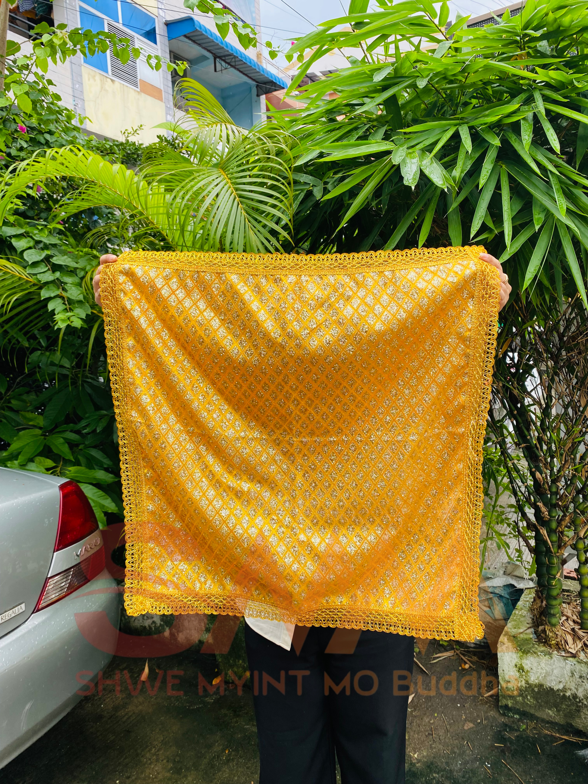 ရွှေရောင်နေကထိုင် size-25” (sd0425)