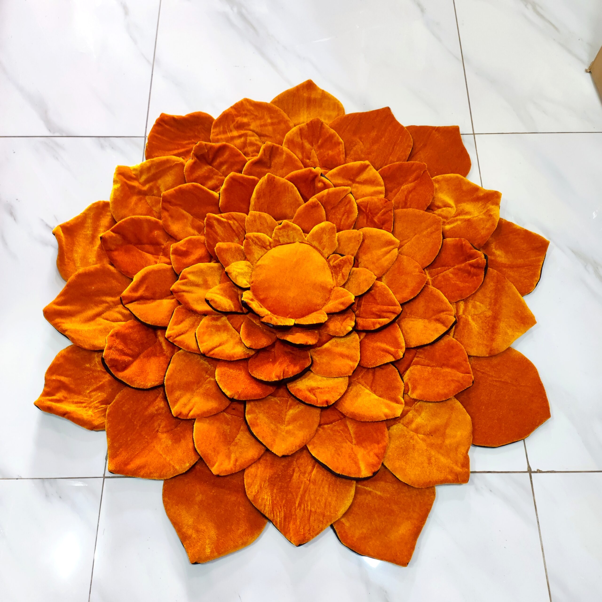 ကြာထိုင်ခင်း (ရွှေဝါ)